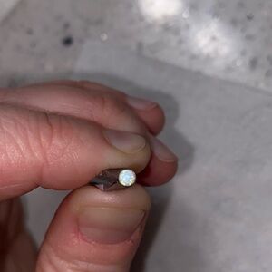 Opal 18g Threadless Nostril Ring